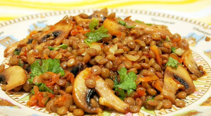 Блюдо из чечевицы Блюдо из чечевицы