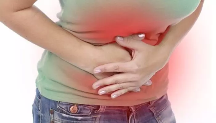 При болях в животе необходима консультация врача При болях в животе необходима консультация врача