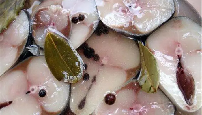 Маринованная сельдь Маринованная сельдь