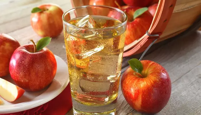 Яблочный сок